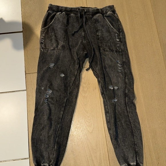 Sweatpants BUNDLE - Picture 3 of 5